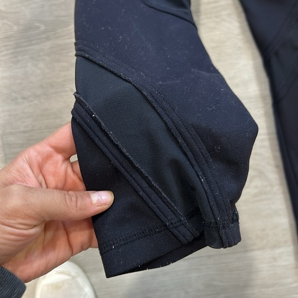 Free people movement leggings with mesh cutouts - Picture 7 of 10